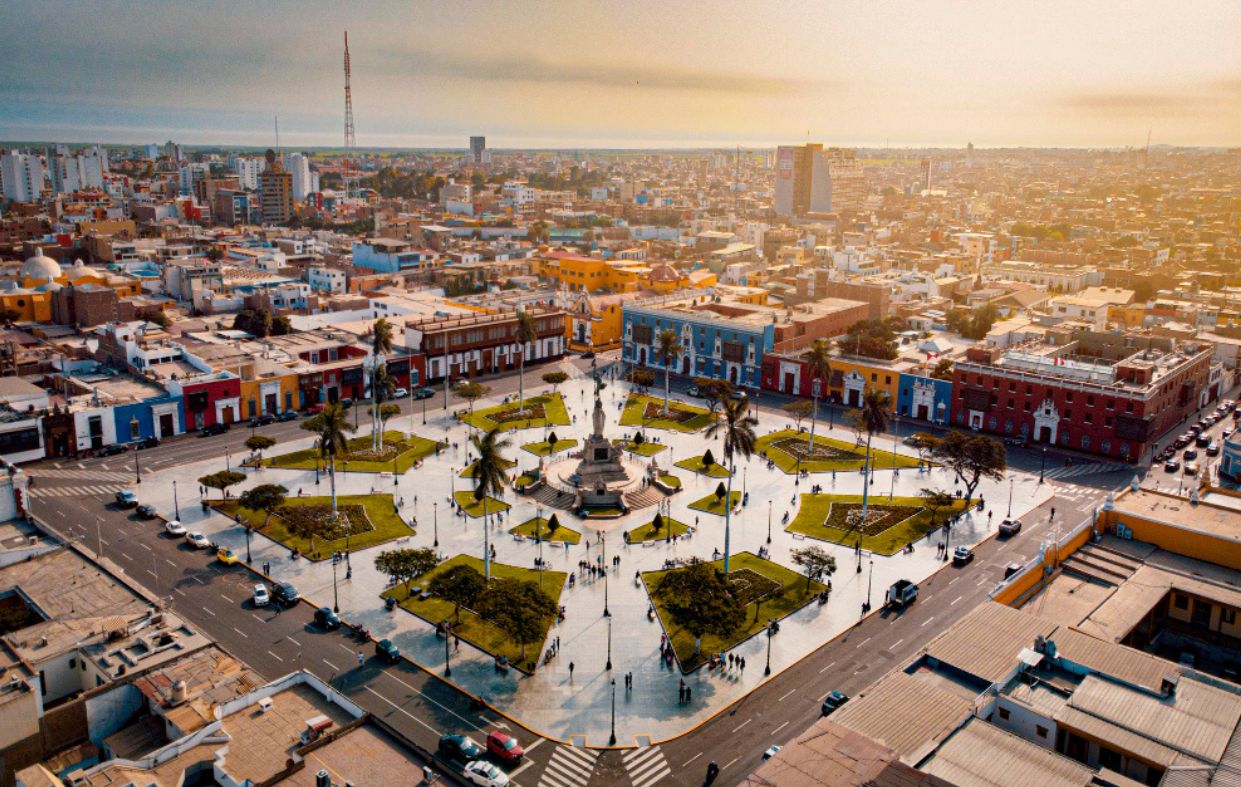 Perú retrocede en derechos LGTBIQ+	