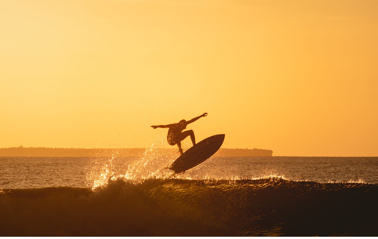 Rip Curl sucumbe a la transfobia